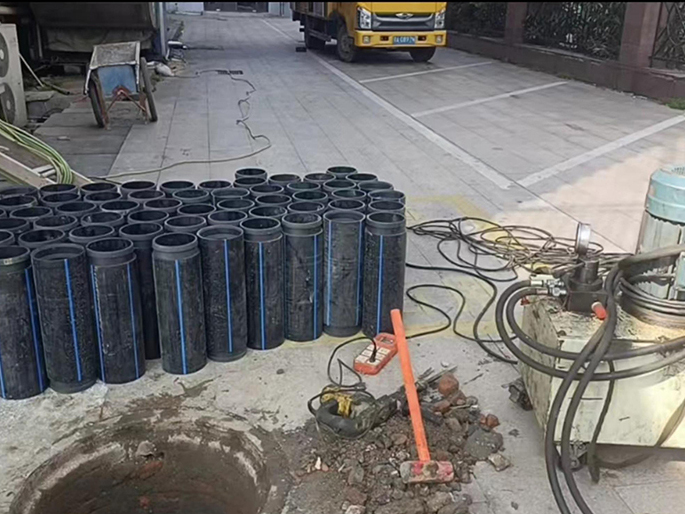 昌邑PE置换管厂家 DN315置换管 非开挖管短管置换